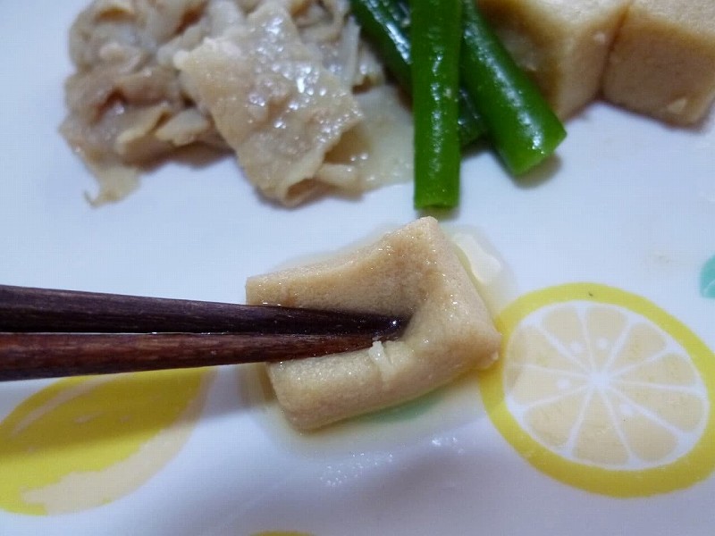 食宅便 豚肉と高野豆腐の煮物15